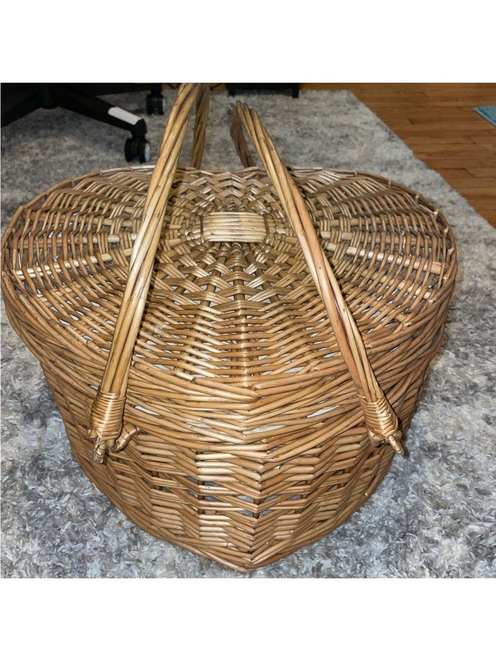 Large Heart Woven Wicker Picnic Basket Handled Tote